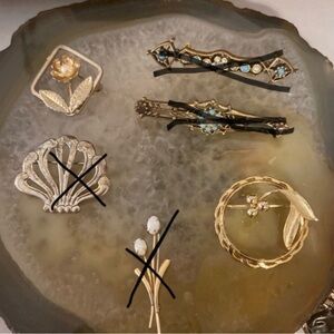 Pick only2 left! Very Vintage Brooch’s price for each